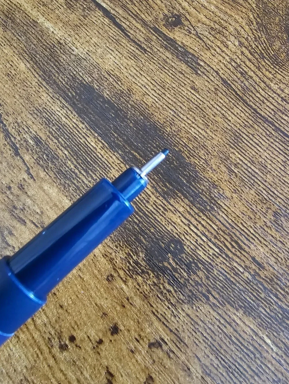 Tombow MONO Drawing Pen featuring water-based pigment ink